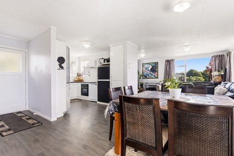 Photo of property in 77 Marshall Avenue, Richmond Heights, Taupo, 3330