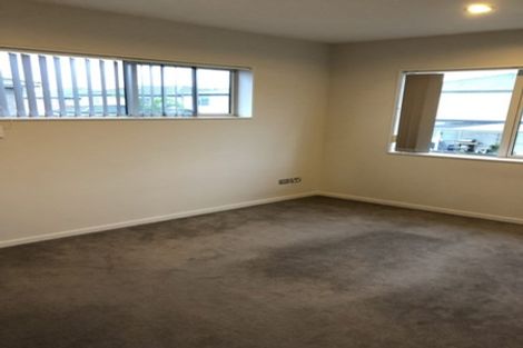 Photo of property in 76 Castlederg Drive, Flat Bush, Auckland, 2019