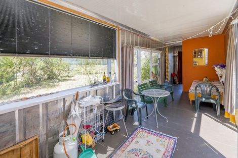 Photo of property in 18 Henham Lane, Waikawa Beach, Manakau, 5573