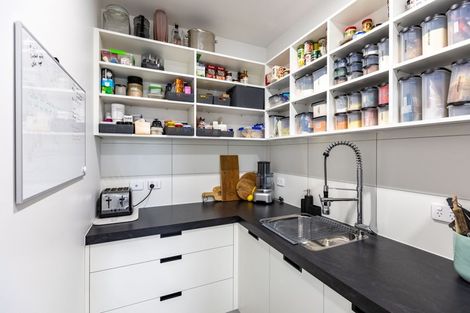 Photo of property in 18 Rose Street, Waipukurau, 4200