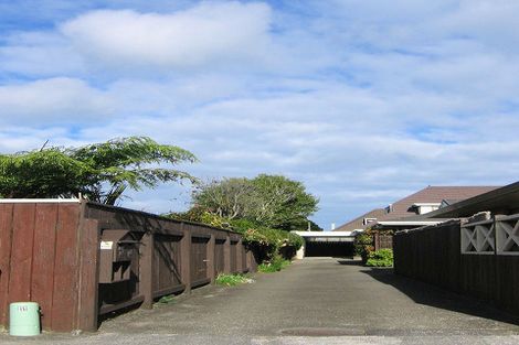 Photo of property in 14b Nikau Grove, Woburn, Lower Hutt, 5010