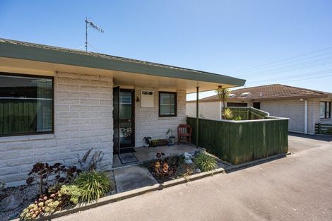 Photo of property in 2/14 Marsden Road, Stoke, Nelson, 7011