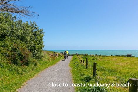 Photo of property in 5 Kakariki Lane, Waiwhakaiho, New Plymouth, 4312