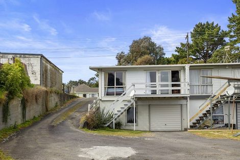 Photo of property in 164 Frankley Road, Frankleigh Park, New Plymouth, 4310