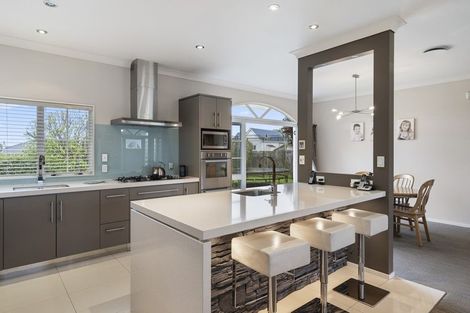 Photo of property in 10e Regan Street, Stratford, 4332