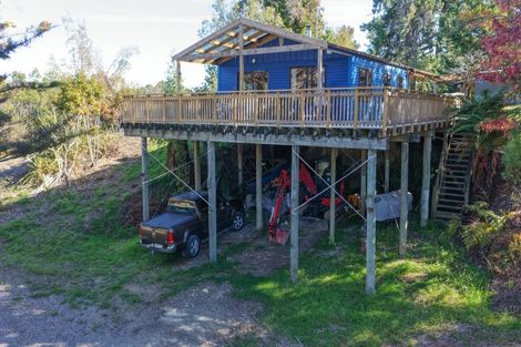 Photo of property in 111 Pomona Road, Ruby Bay, Upper Moutere, 7173