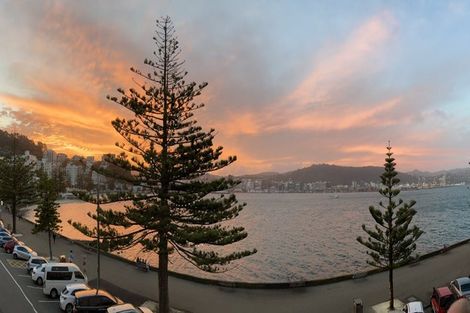 Photo of property in Inverleith Apartments, 306u4 Oriental Parade, Oriental Bay, Wellington, 6011