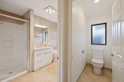 Photo of property in 1/17 Penruddocke Road, Half Moon Bay, Auckland, 2012