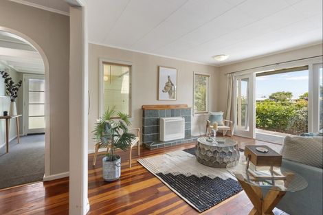 Photo of property in 2/1116 Outram Road, Akina, Hastings, 4122