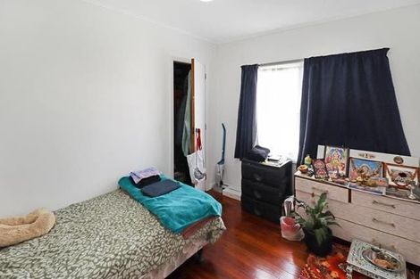 Photo of property in 8 Whakataki Grove, Waiwhetu, Lower Hutt, 5010