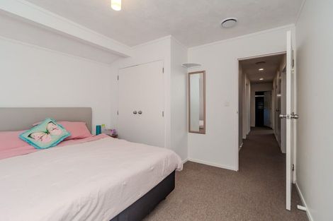 Photo of property in 5 Peter Button Place, Johnsonville, Wellington, 6037