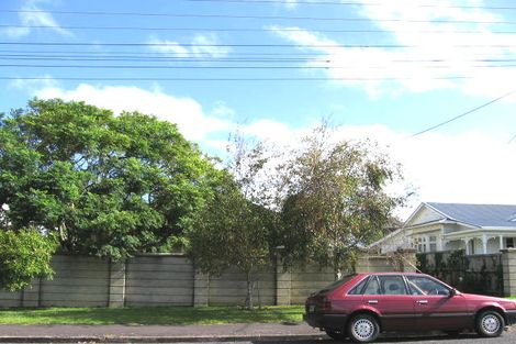 Photo of property in 3/6 Frater Avenue, Milford, Auckland, 0620
