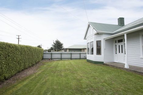 Photo of property in 42 Dudley Street, Grasmere, Invercargill, 9810