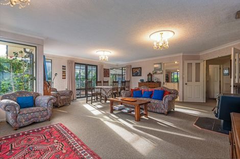 Photo of property in 19 Caroline Crescent, Highbury, Palmerston North, 4412