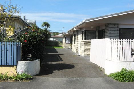 Photo of property in 13b Bulkeley Terrace, New Plymouth, 4310