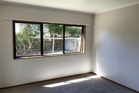 Photo of property in 3 Rae Road, Campbells Bay, Auckland, 0620