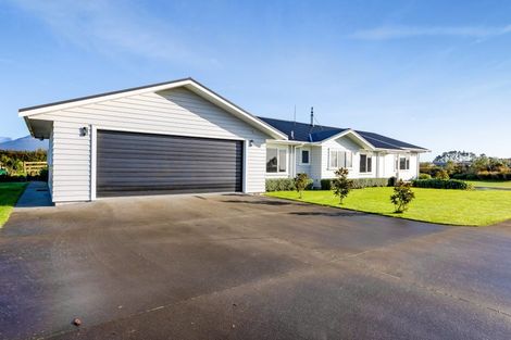 Photo of property in 159 Opunake Road, Stratford, 4391