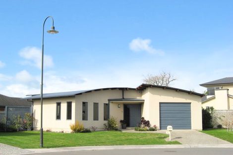 Photo of property in 5 Saint Hill Rise, Havelock North, 4130