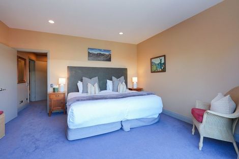 Photo of property in Lake Street Apartments, 10/8 Lake Street, Queenstown, 9300