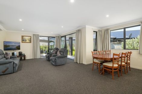 Photo of property in 112 Kennedy Road, Pyes Pa, Tauranga, 3112