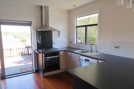 Photo of property in 4 Awanui Street, Merrilands, New Plymouth, 4312