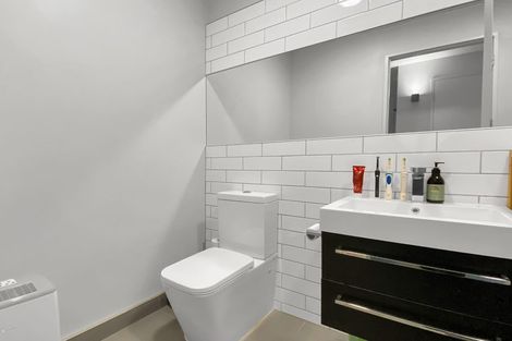 Photo of property in Detroit Apartments, 37/181u Tasman Street, Mount Cook, Wellington, 6021