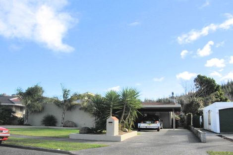 Photo of property in 10 D'arcy Place, Taradale, Napier, 4112