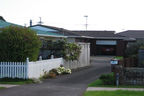 Photo of property in 30b King Street, Papatoetoe, Auckland, 2104