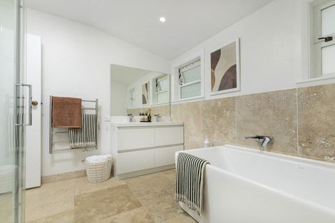 Photo of property in 226 Upper Harbour Drive, Greenhithe, Auckland, 0632