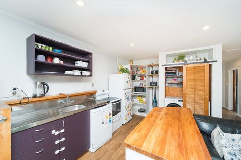 Photo of property in 31 Rangiora Avenue, Roslyn, Palmerston North, 4414