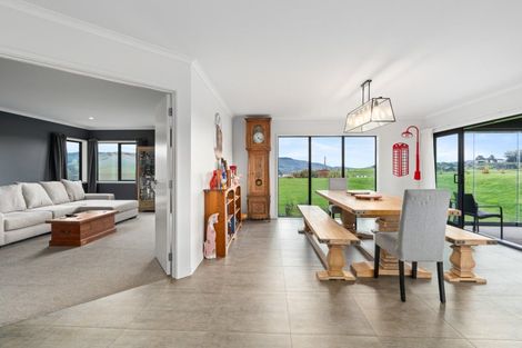 Photo of property in 258 Baker Road, Berwick Forest, Outram, 9073