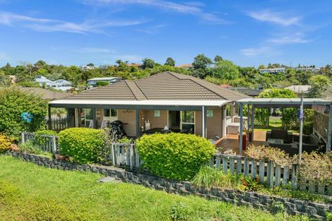 Photo of property in 2 Charlise Place, Onerahi, Whangarei, 0110