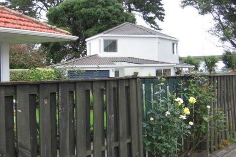 Photo of property in 13 Pakuranga Road, Pakuranga, Auckland, 2010