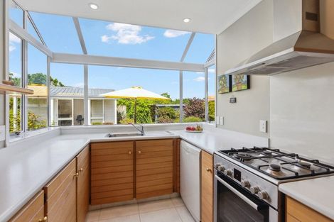 Photo of property in 6 Kaikomako Road, Waikanae, 5036