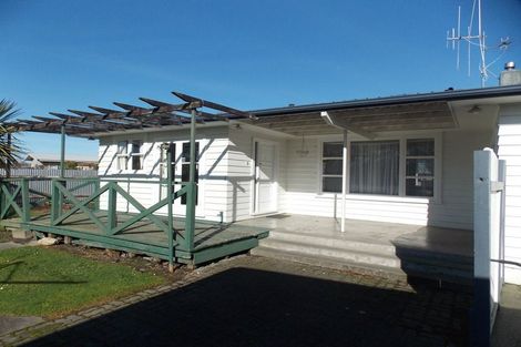 Photo of property in 23 Anakiwa Street, Kelvin Grove, Palmerston North, 4414