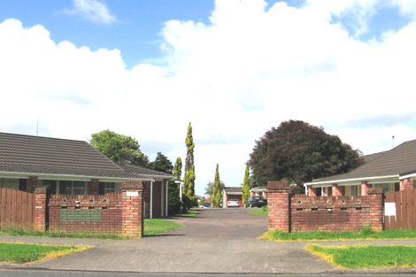 Photo of property in 1/120 Metcalfe Road, Ranui, Auckland, 0612