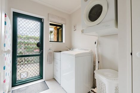 Photo of property in 19 Kingsford Mews, Hamilton East, Hamilton, 3216