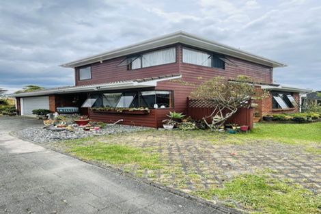 Photo of property in 89 Royal View Road, Te Atatu South, Auckland, 0610