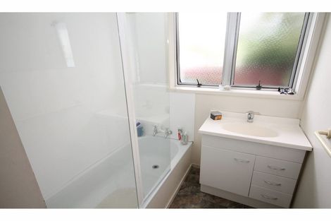 Photo of property in 1/34a Kelvin Road, Papakura, 2110