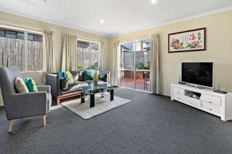 Photo of property in 11 Manning Rise, Flat Bush, Auckland, 2019