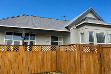 Photo of property in 19 Royal Crescent, Saint Kilda, Dunedin, 9012