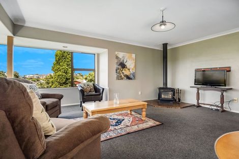 Photo of property in 12 Stirling Place, Dinsdale, Hamilton, 3204