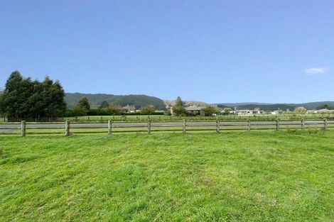 Photo of property in 25 Milbel Way, Levin, 5571