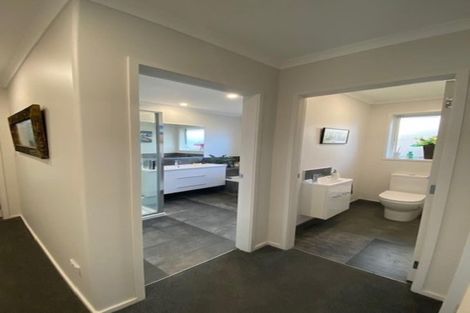 Photo of property in 11 Sycamore Drive, Te Kamo, Whangarei, 0112