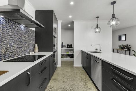 Photo of property in 6 Moemoea Place, Cambridge, 3434