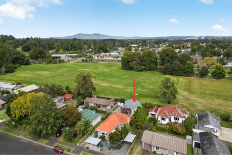 Photo of property in 16 Flynn Road, Hillcrest, Hamilton, 3216