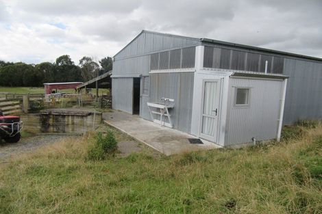Photo of property in 359 Mangatarata Road, Waipukurau, 4285