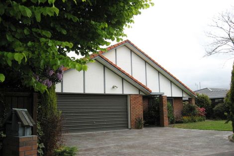 Photo of property in 29 Glenburn Place, Avonhead, Christchurch, 8042