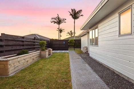 Photo of property in 34 Lotus Avenue, Mount Maunganui, 3116