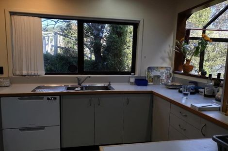 Photo of property in 10a Sydenham Street, Northland, Wellington, 6012